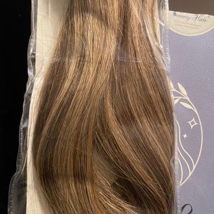100 % human Hair extensions clip in